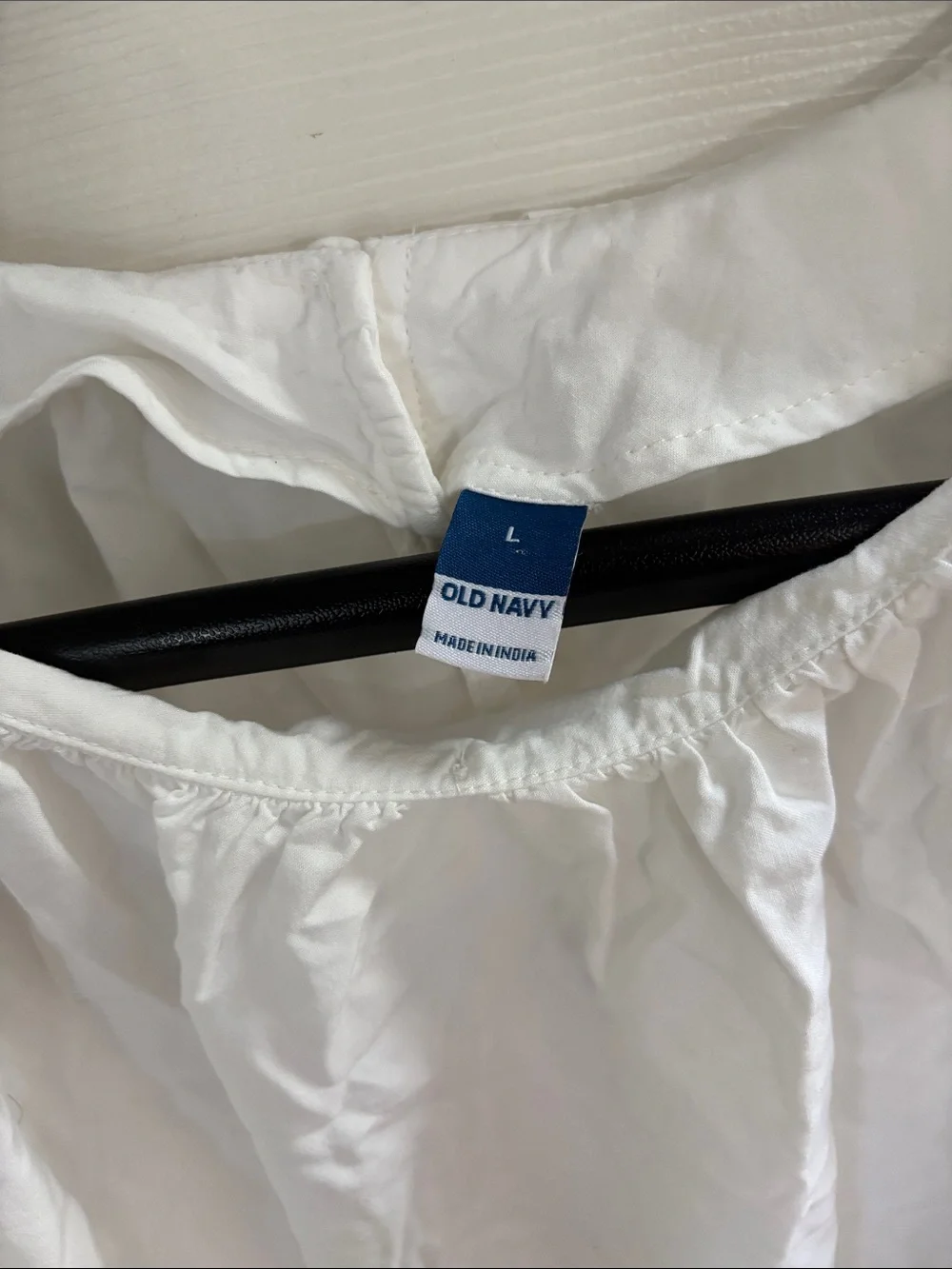 Old Navy White Eyelet Puff-Sleeve Blouse